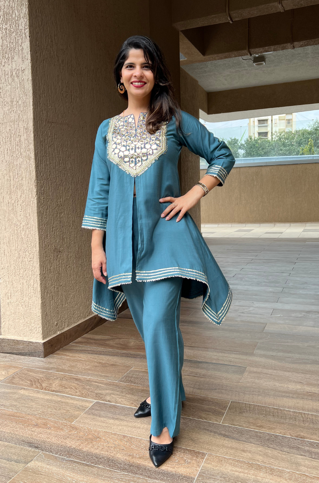 ROOH-livid Two Piece Set