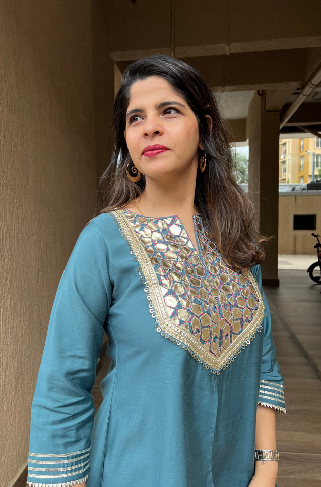 ROOH-livid Two Piece Set