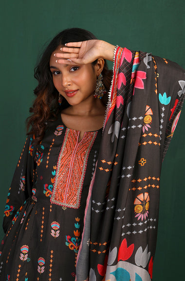 GEET - Black Three Piece Suit Set