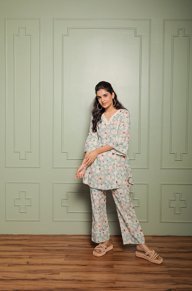 OH MY CO-ORD!! - Floral Printed Blue Co-ord Set