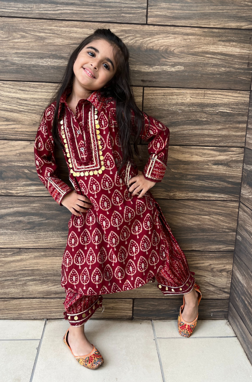 MUM MINI MUM Red Printed Co ord Pathani Set Ishnya