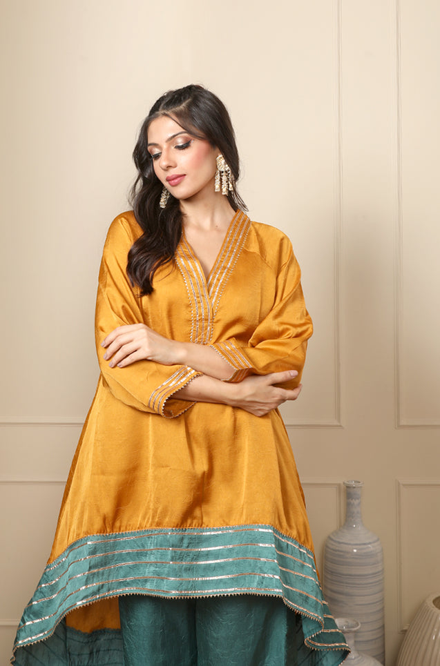 ROOH - Mustard Color-Block High-Low Two Piece Set