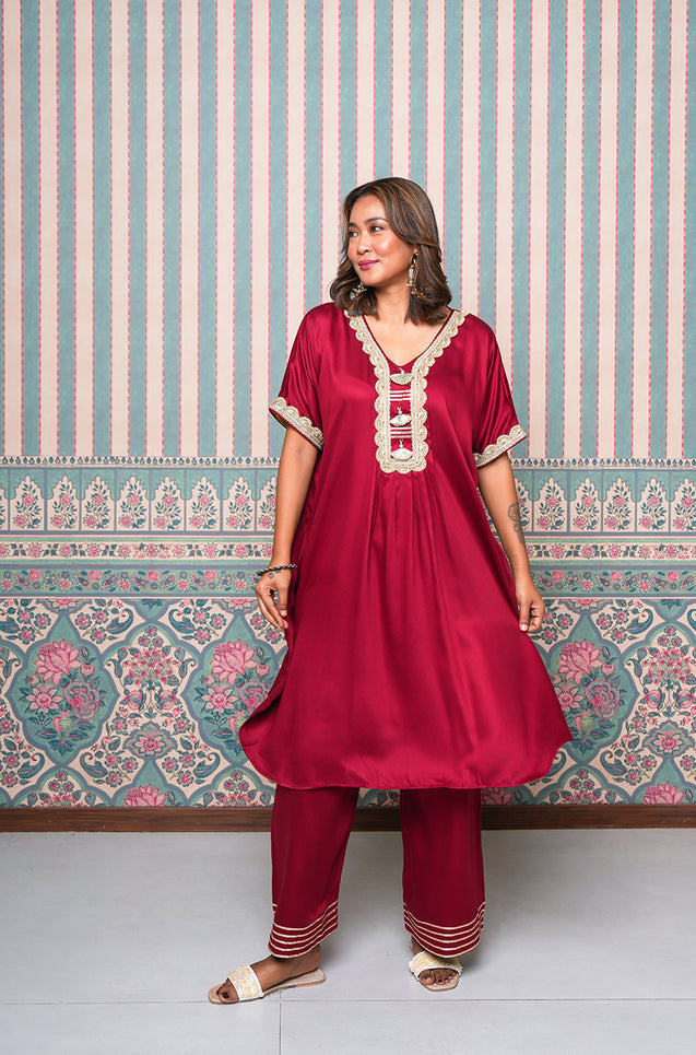 JHOOM-Maroon Solid Batwing Sleeves Two Piece Set