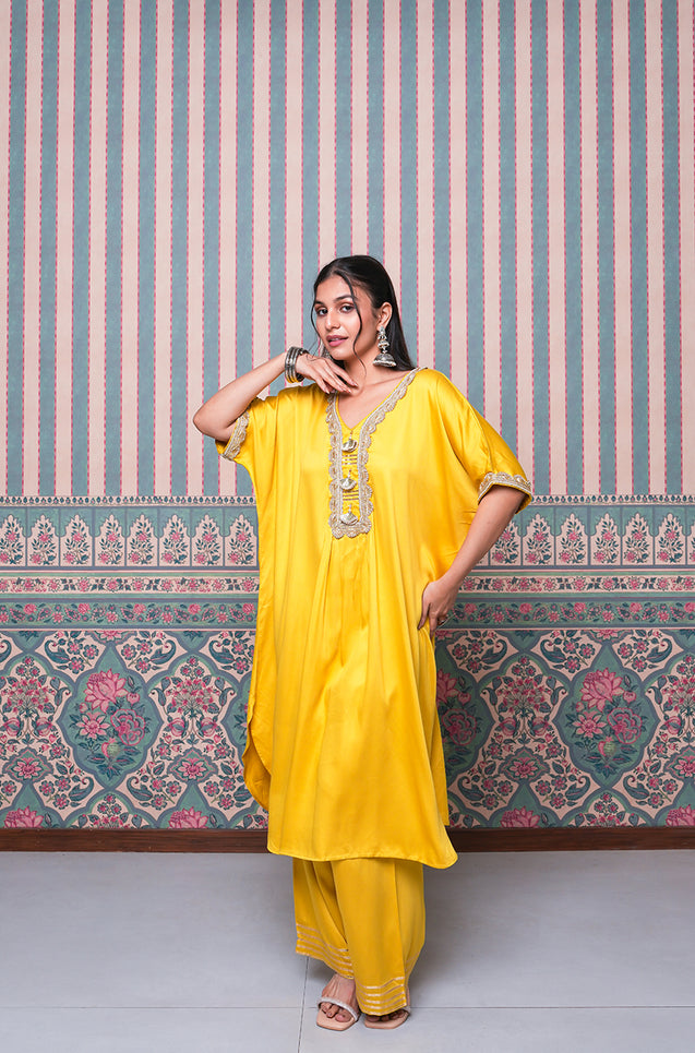 JHOOM-Yellow Solid Batwing Sleeves Two Piece Set