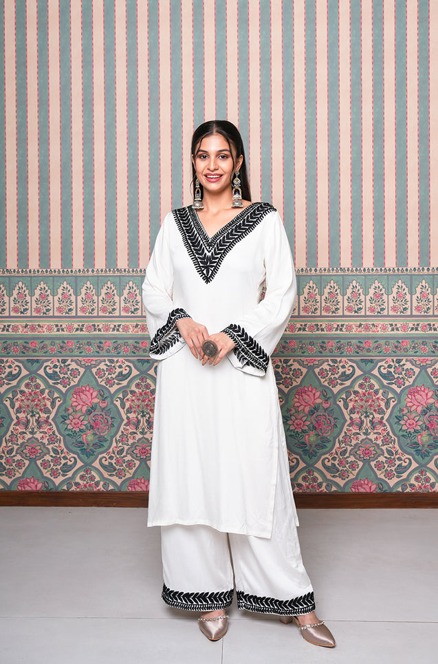 Jhoom-White  Embroidered Two Piece Set