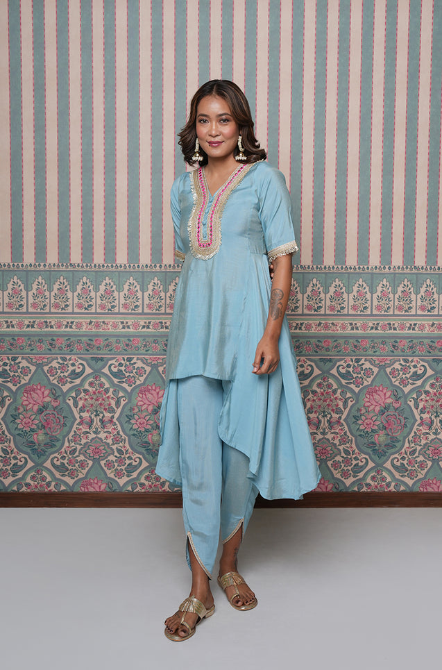 PASSORI -Blue Handkerchief  Cut Two-Piece Set