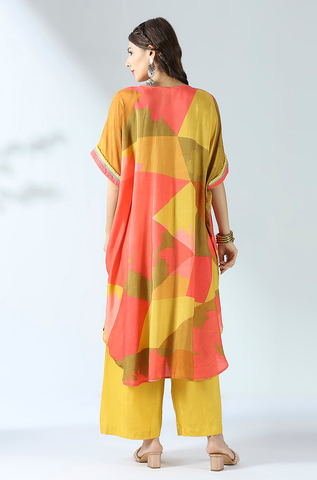 Yellow Geometric batwing Pattern  Two Piece Set