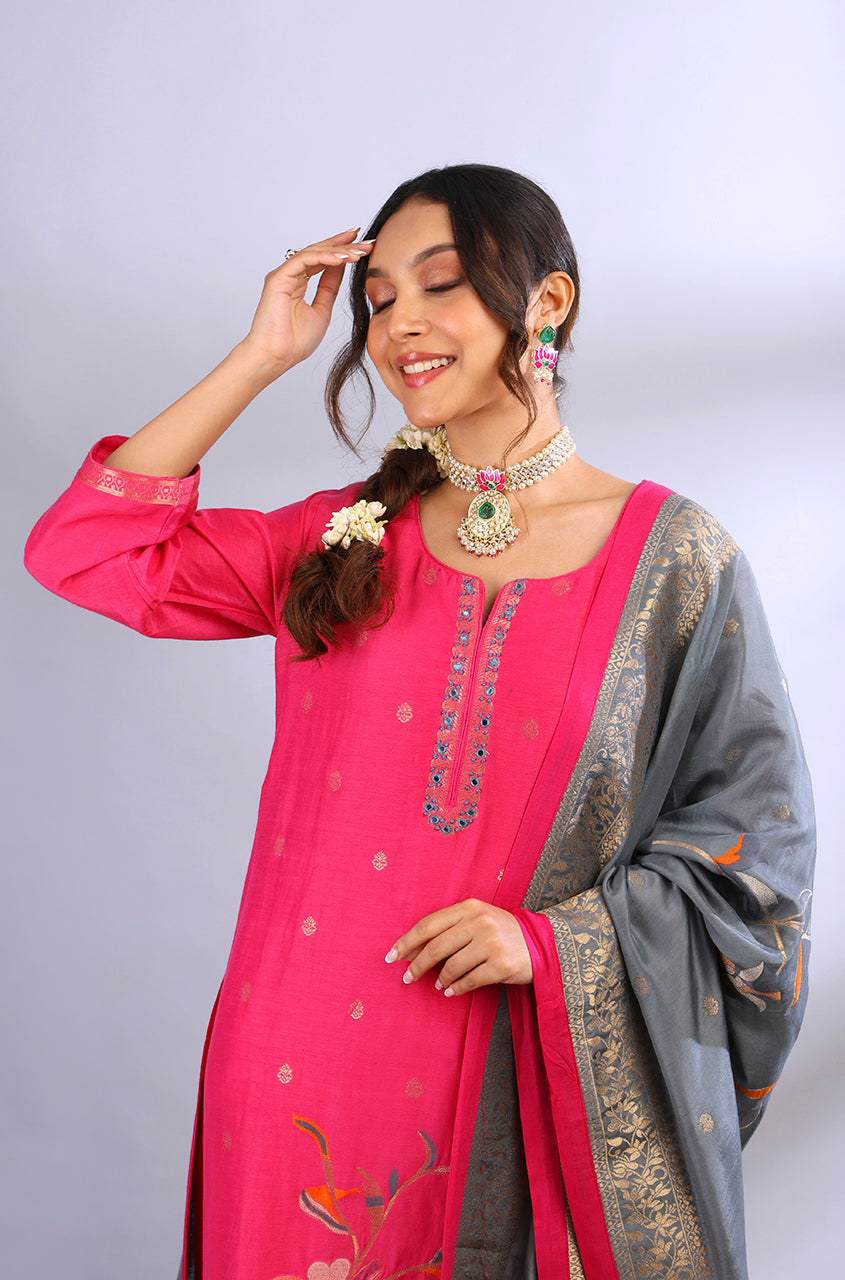 Pretty Pink-Green Contrast 3 piece ladies embroidered suit. – falakfabric