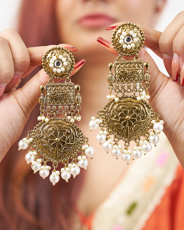 HUNAR Pearl Studded Chandbalis