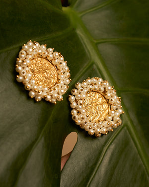 SANJH Textured Gold Studs