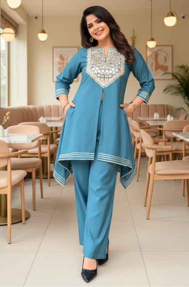 ROOH-livid Two Piece Set