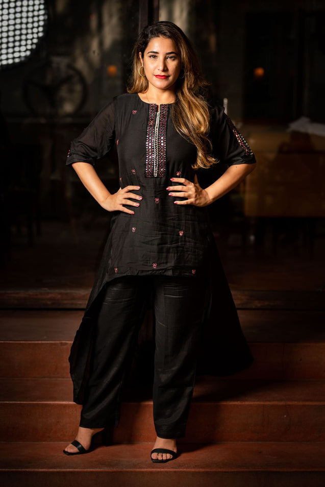Flaunt worthy! - Long Short Kurta with Straight Pant - Black