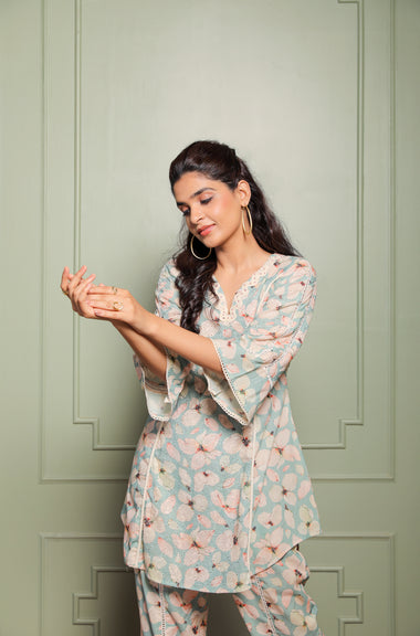 OH MY CO-ORD!! - Floral Printed Blue Co-ord Set