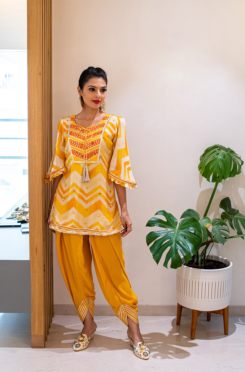 Buy Off White Pakistani Kurti With Tulip Pant and Chiffon Online in India   Etsy