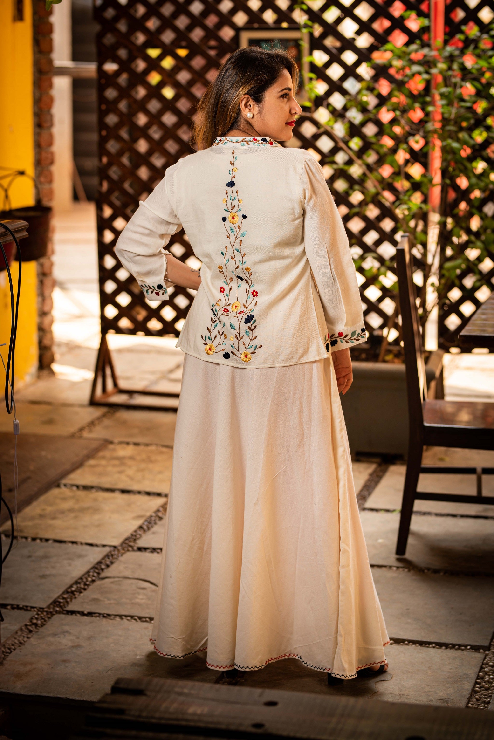 Beautiful long dress with jacket | Cotton saree blouse designs, Long gown  dress, Beautiful dress designs