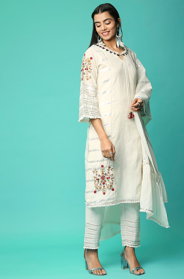 SANJH - Off - White Three Piece Kurta Set with Intricate Embroidery Work And Coin Details