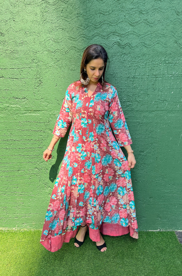 Rosewood Floral Printed Kali Gown With Stole