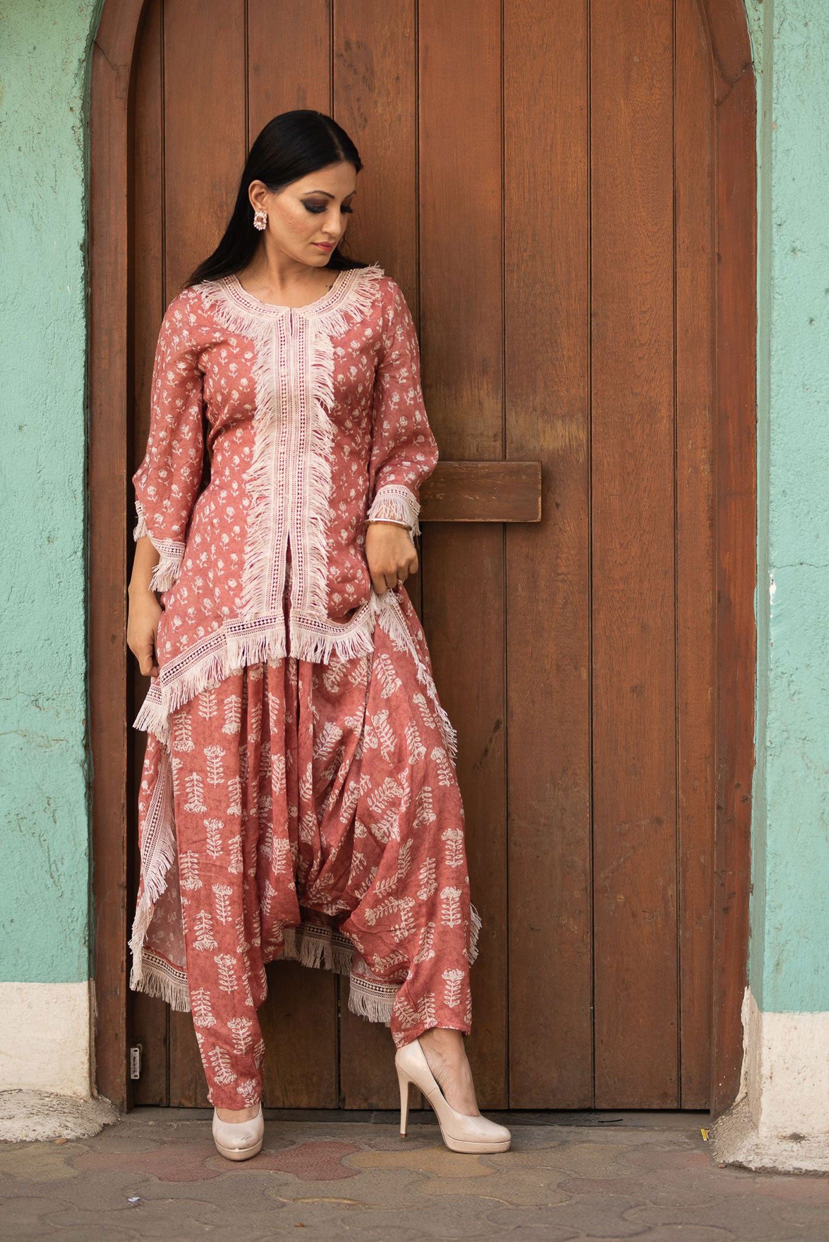 Lavanya The Label Women Pink & White Solid Kurta with Dhoti Pants -  Absolutely Desi